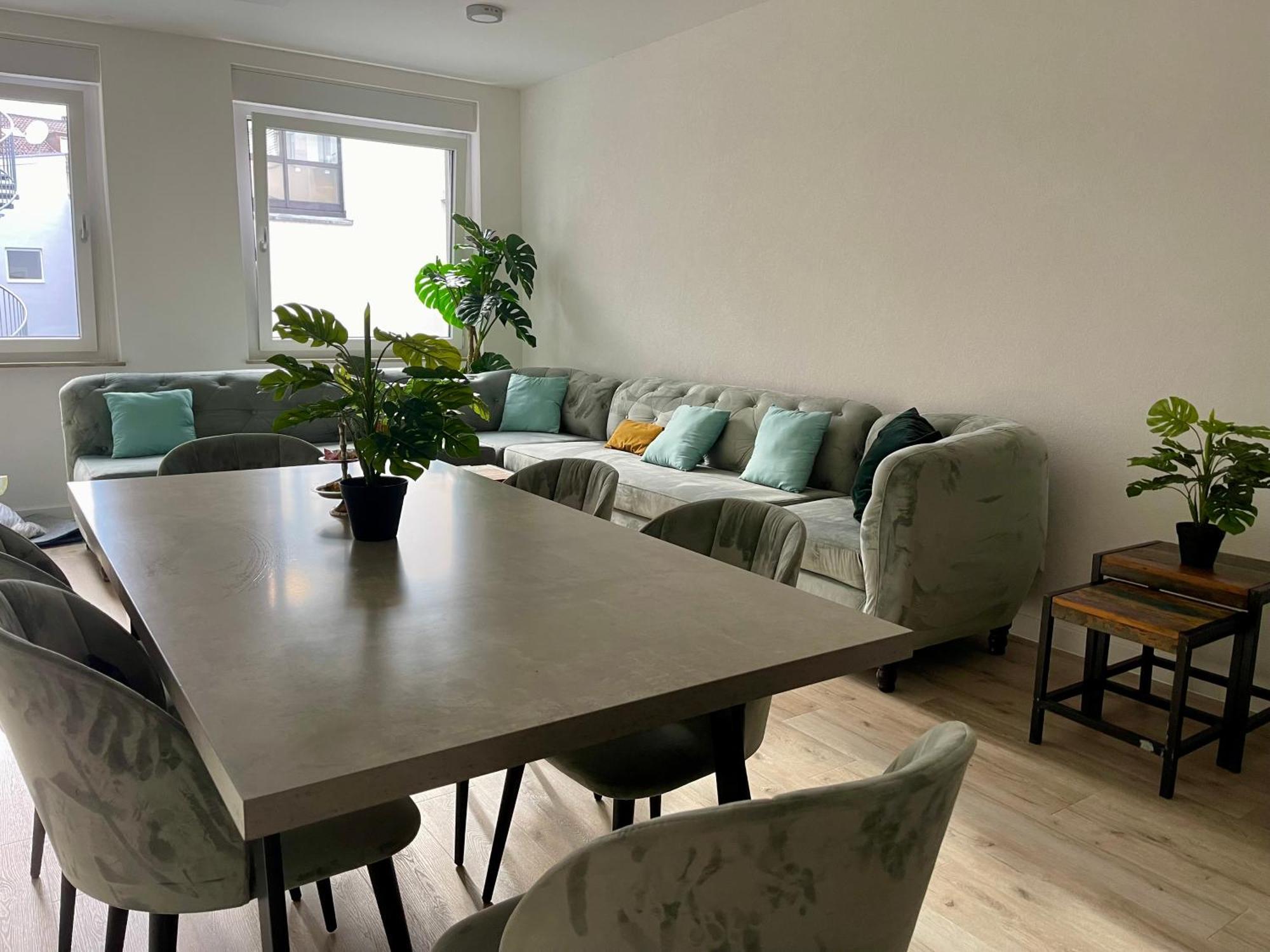 Neu Goldstadt Wunderschoenes 2 Zimmer Apartament Schloessle Zentrum Pforzheim Ngoại thất bức ảnh
