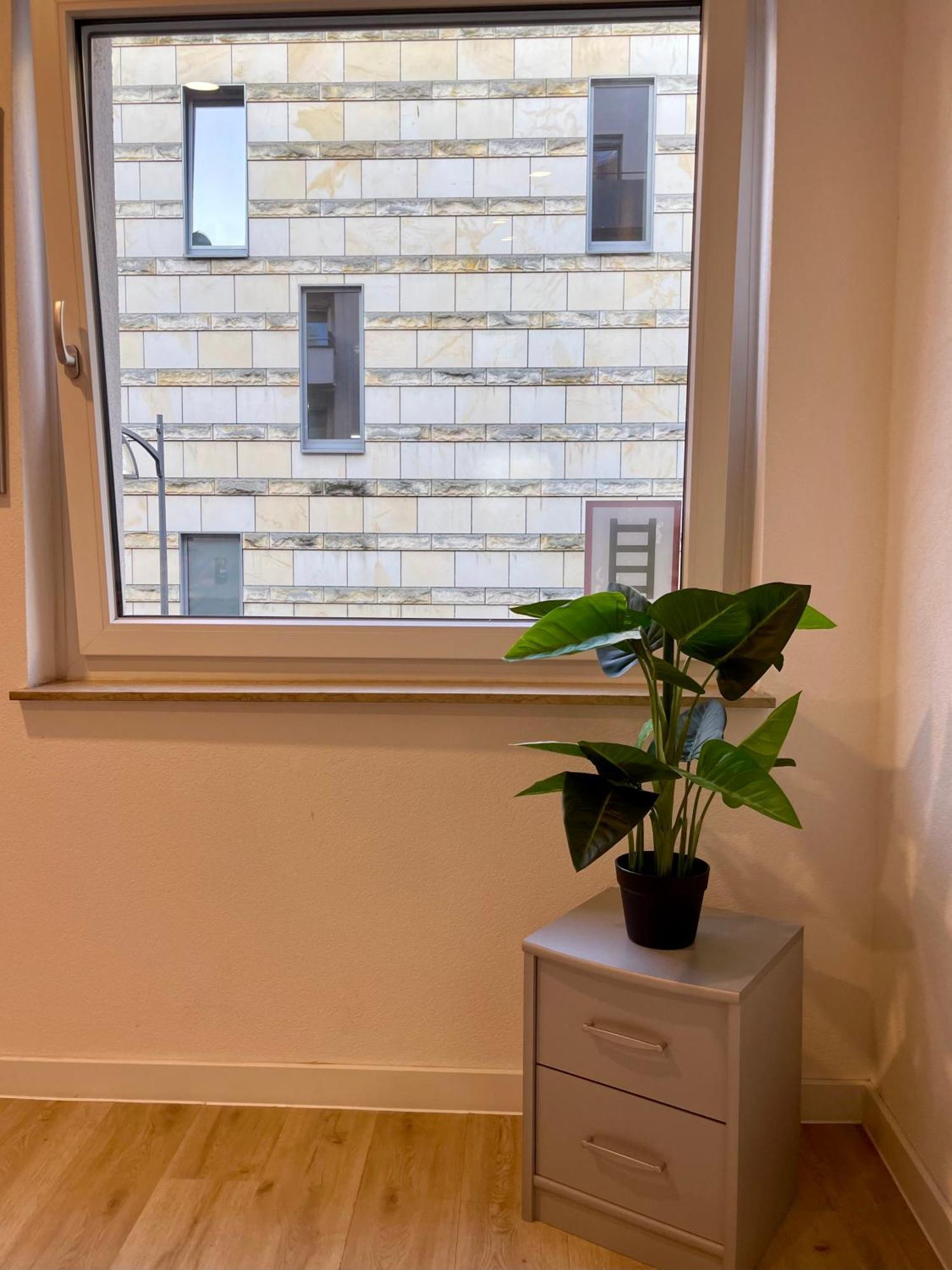 Neu Goldstadt Wunderschoenes 2 Zimmer Apartament Schloessle Zentrum Pforzheim Ngoại thất bức ảnh