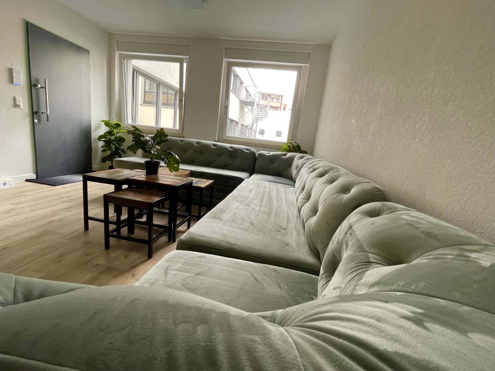 Neu Goldstadt Wunderschoenes 2 Zimmer Apartament Schloessle Zentrum Pforzheim Ngoại thất bức ảnh